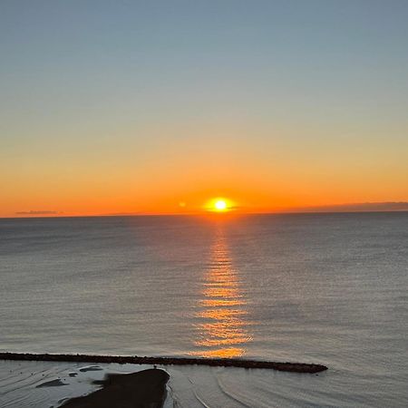 Stunning Sea View Apartment Аликанте Екстериор снимка