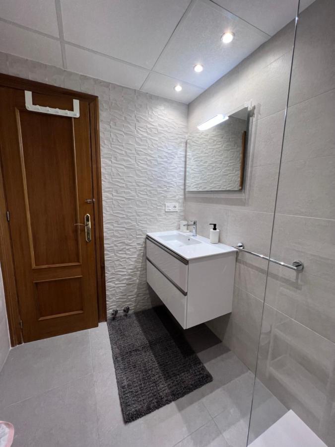 Stunning Sea View Apartment Аликанте Екстериор снимка