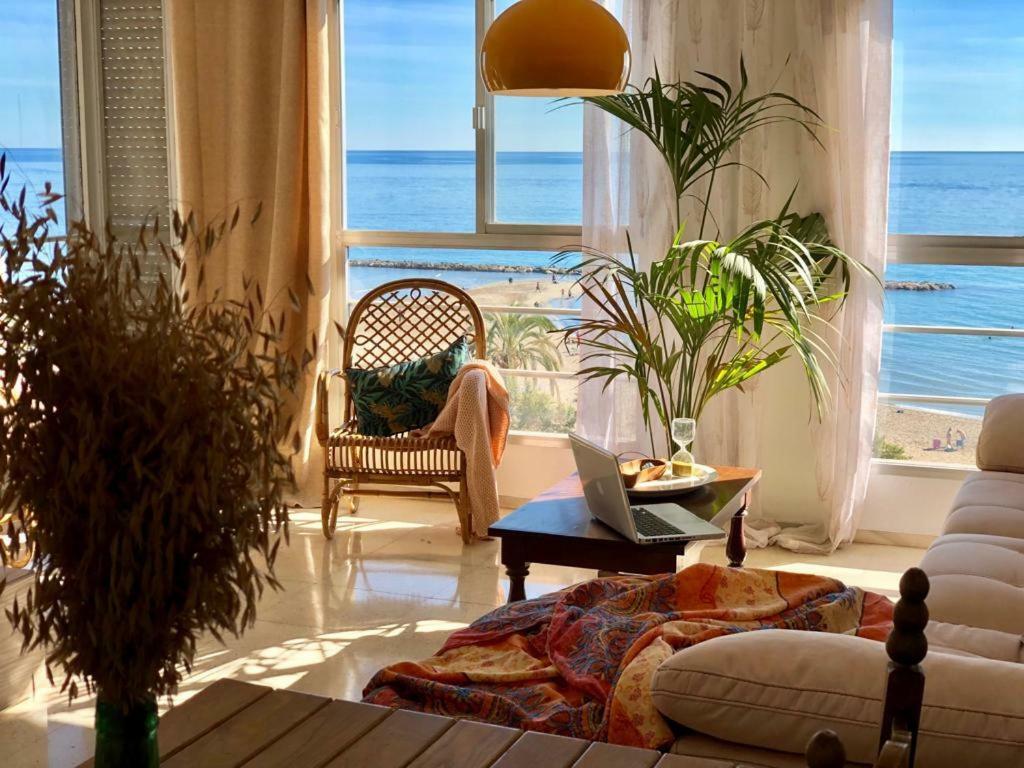 Stunning Sea View Apartment Аликанте Екстериор снимка
