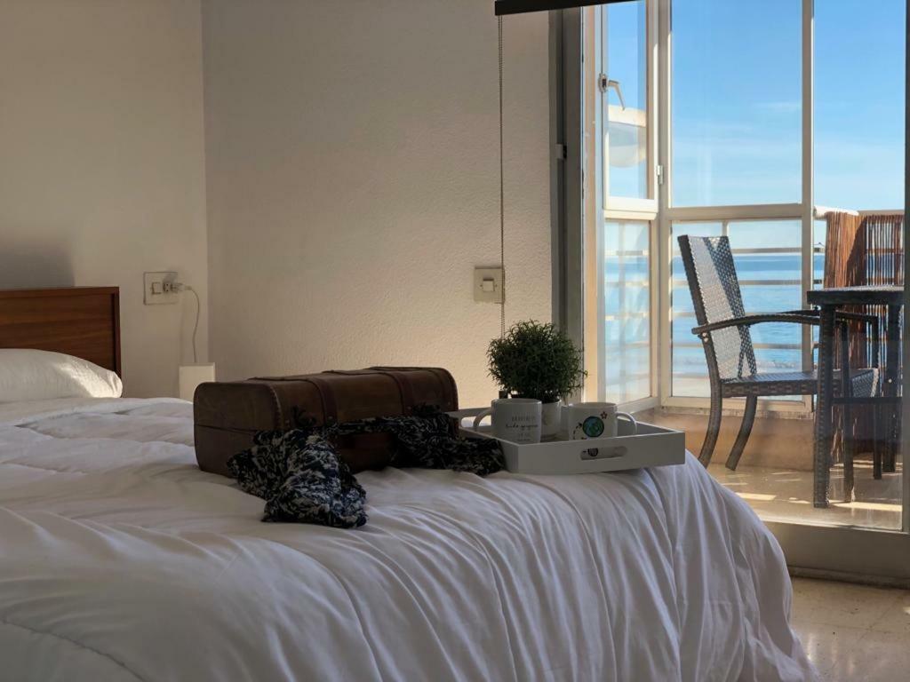 Stunning Sea View Apartment Аликанте Екстериор снимка