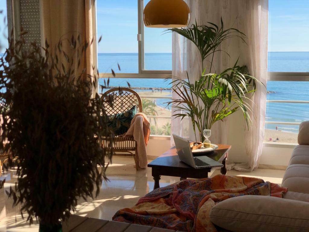 Stunning Sea View Apartment Аликанте Екстериор снимка