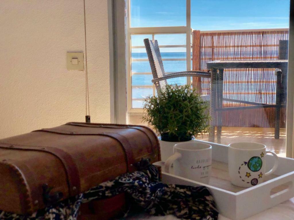Stunning Sea View Apartment Аликанте Екстериор снимка